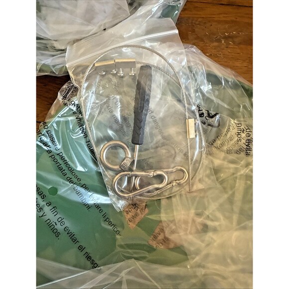 Hatortempt Hanging 4 Level Bird Feeder Durable Metal Squirrel Proof for Outdoor - Picture 6 of 11